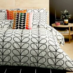 Linear Stem Bed Linen - Charcoal